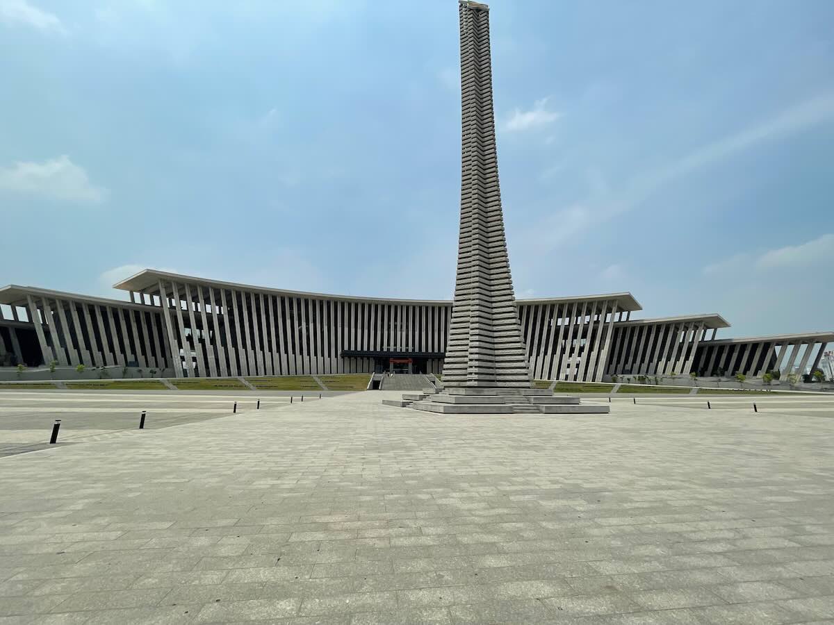 Vietnam Military History Museum in Hanoi