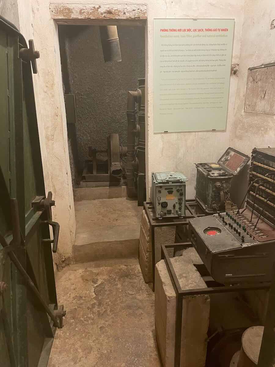 T1 commandobunker onder Thang Long Citadel